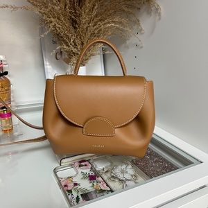 Polene Number Un Nano.